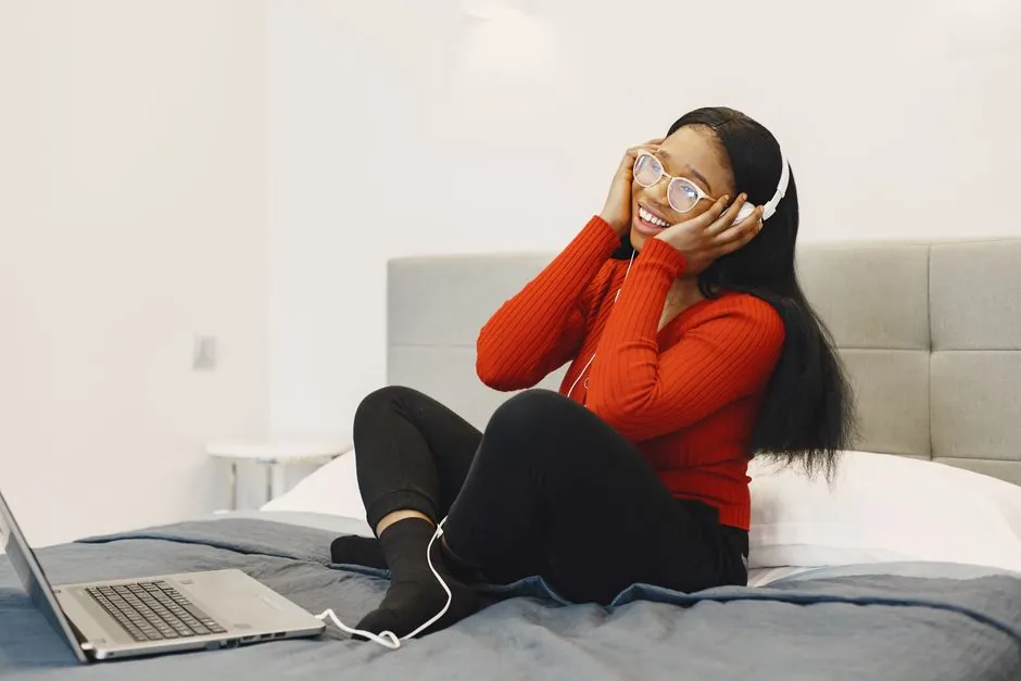 Fees & the Free Model: How UNILINK Operates Without Student Charges in 2026