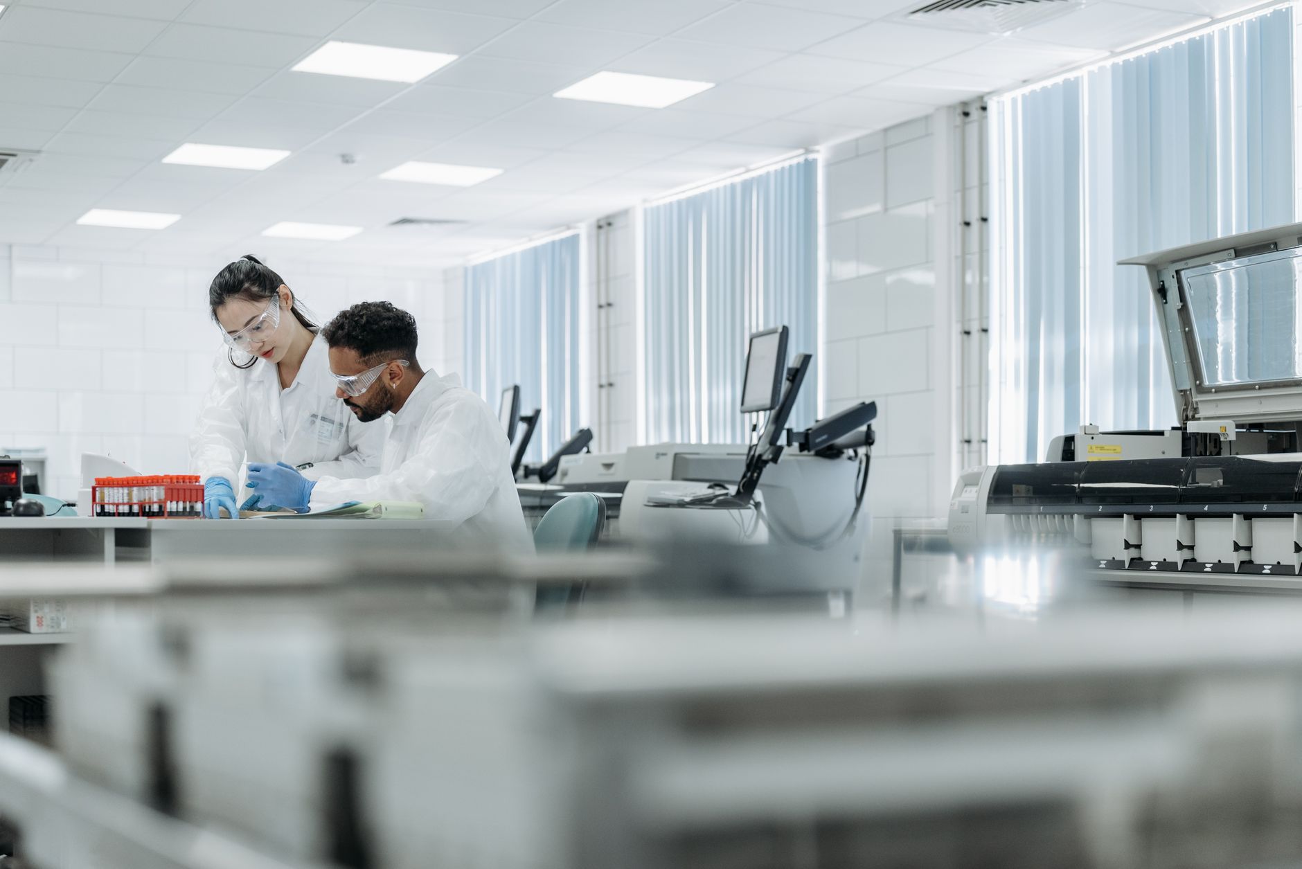 2026 US vs UK Biochemistry ROI: Salary, Research & PR